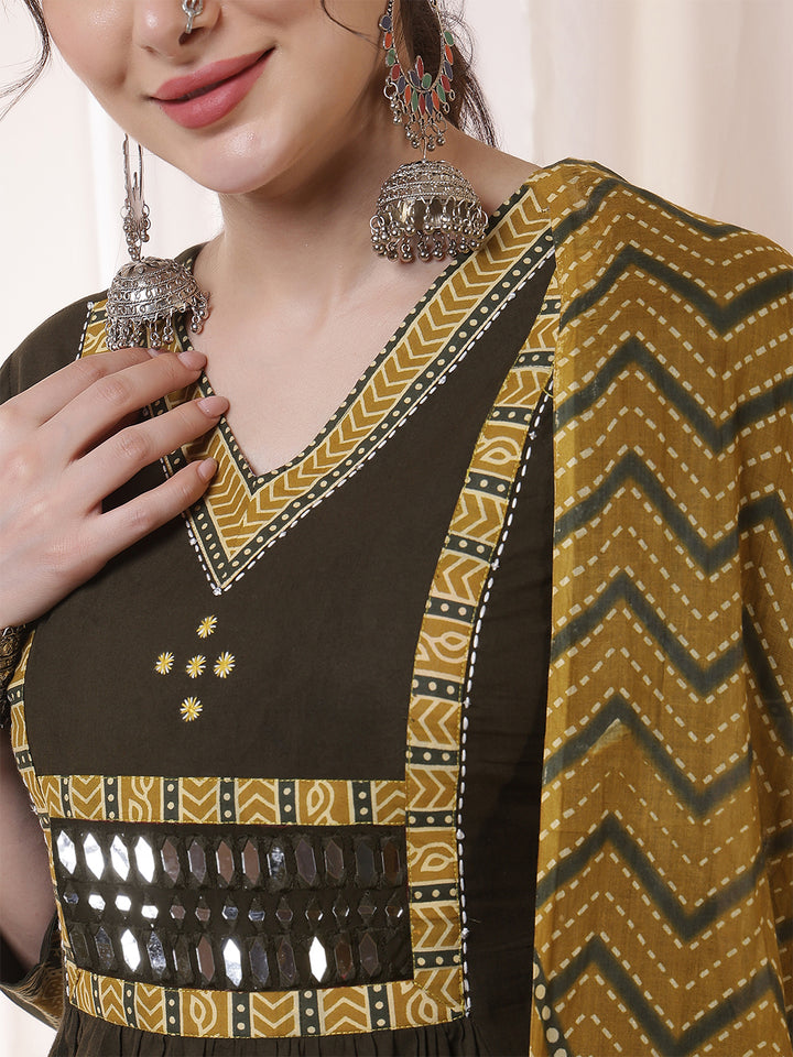 Rayon Calf Length Solid 3/4 Sleeves V Neck Flared Kurta Suit Set With Dupatta