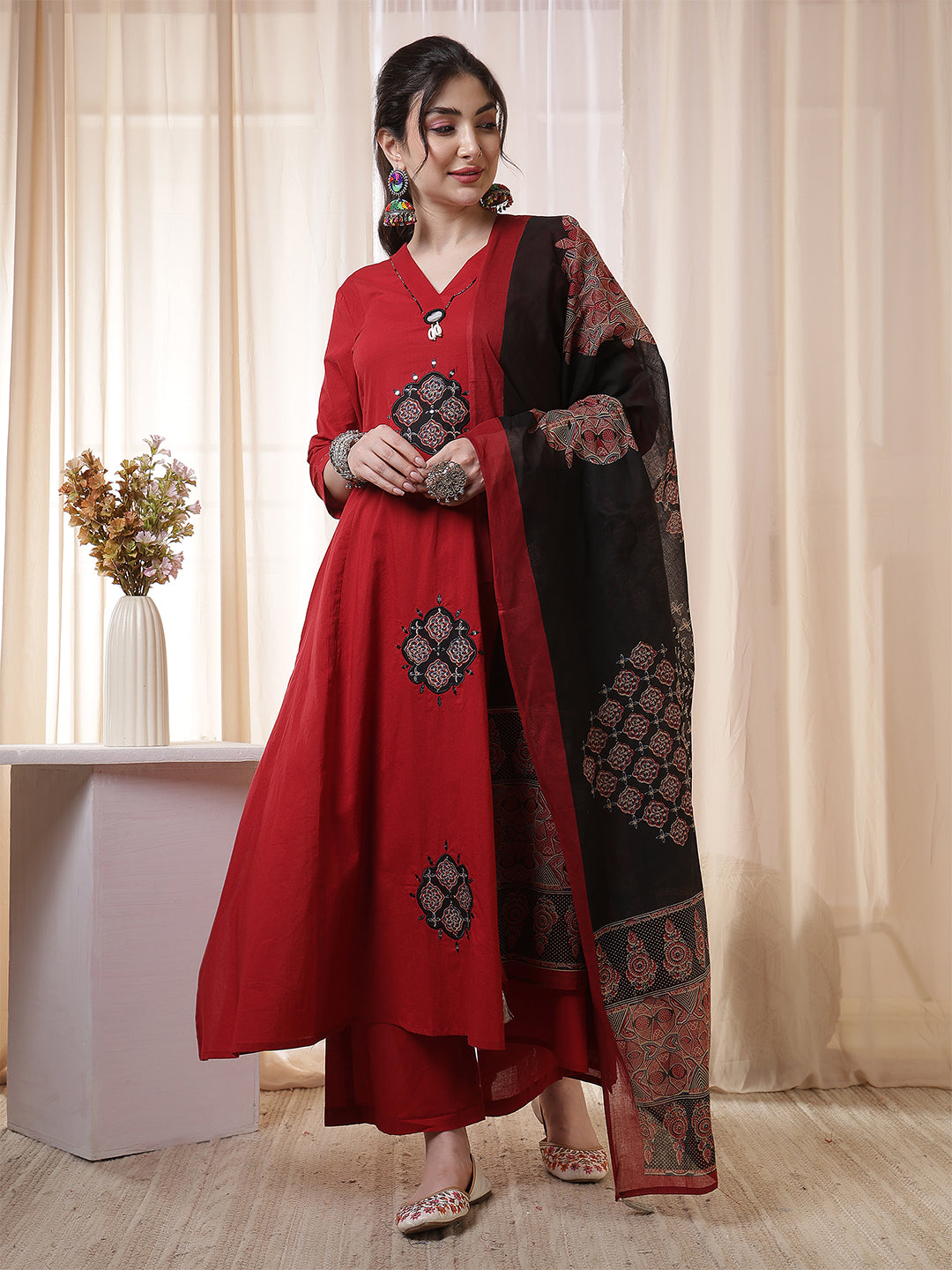 Rayon Calf Length Solid 3/4 Sleeves V-Neck Flared Kurta Suit Set