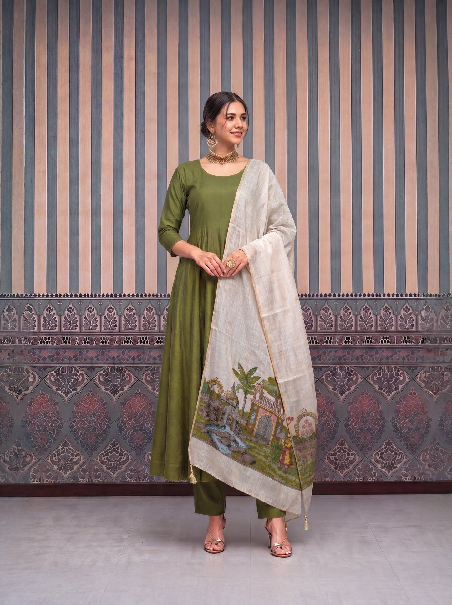Mul Chanderi Anarkali Kurta Pant Dupatta Set