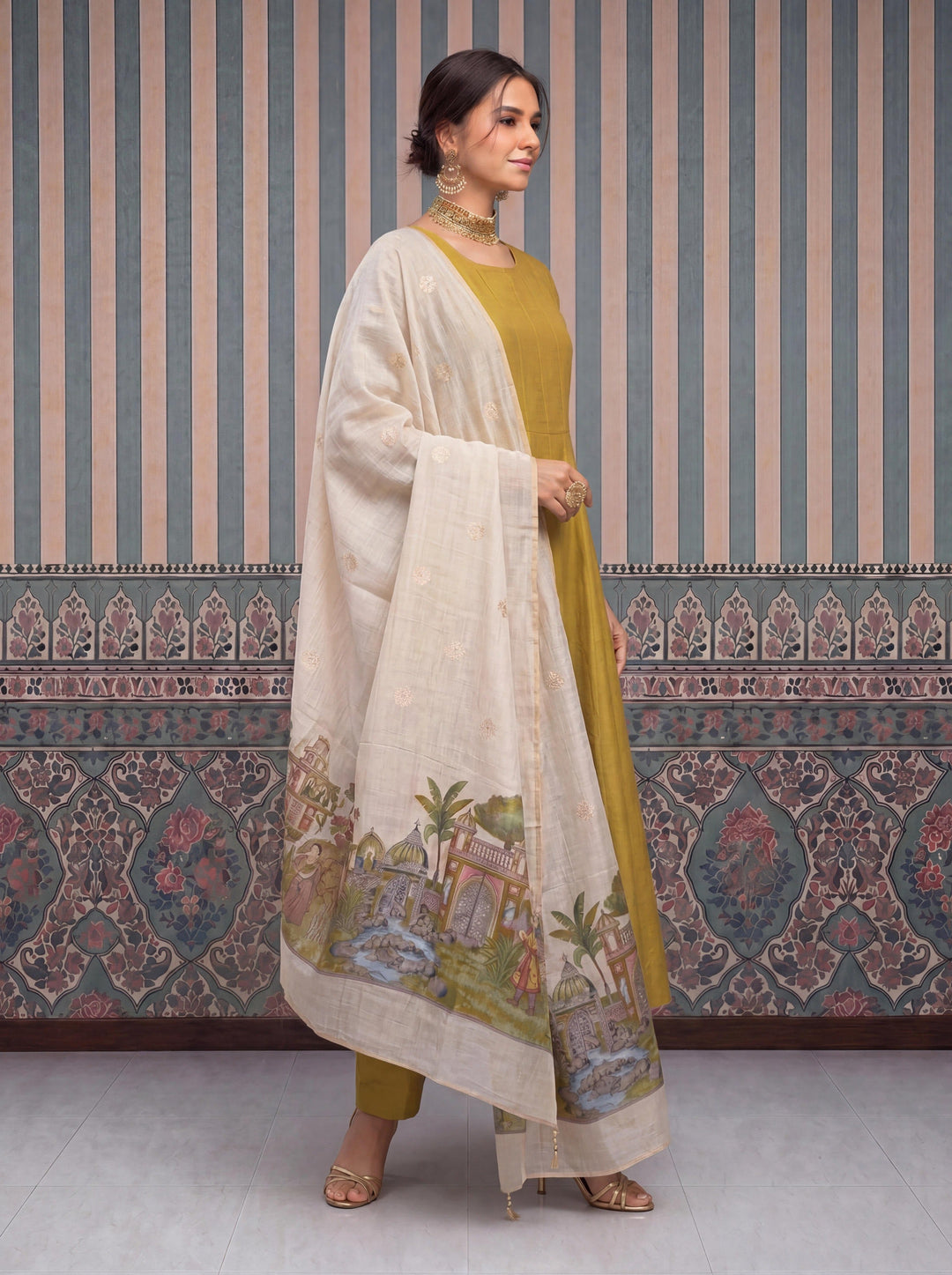 Mul Chanderi Anarkali Kurta Pant Dupatta Set