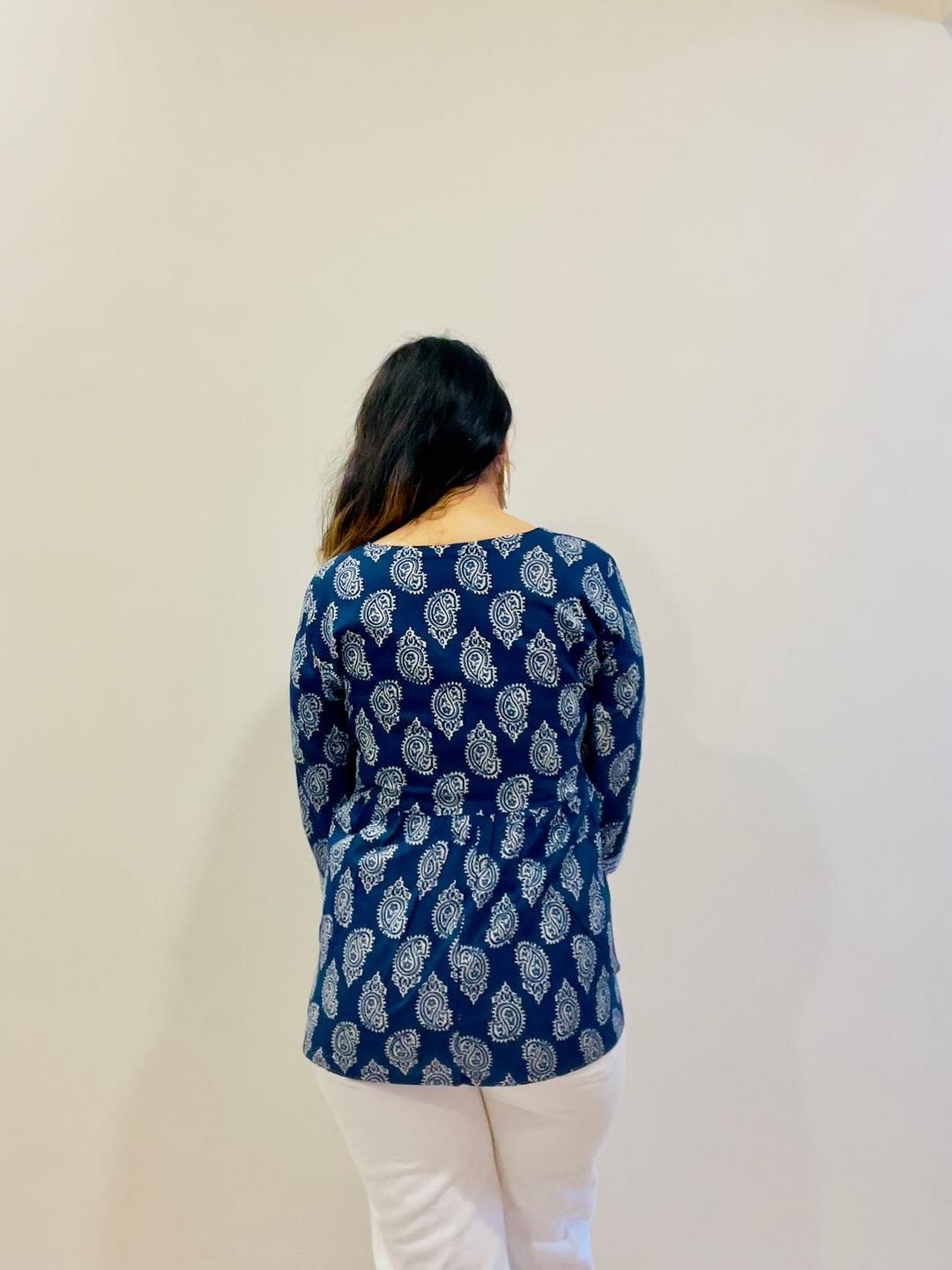 Printed Round Neck Three-Quarter Sleeves Top (Kimayra)