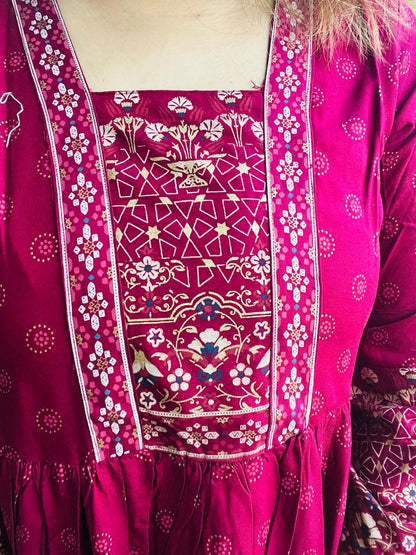 Printed Square Neck Three-Quarter Sleeves Top (Kimayra) (Preorder)