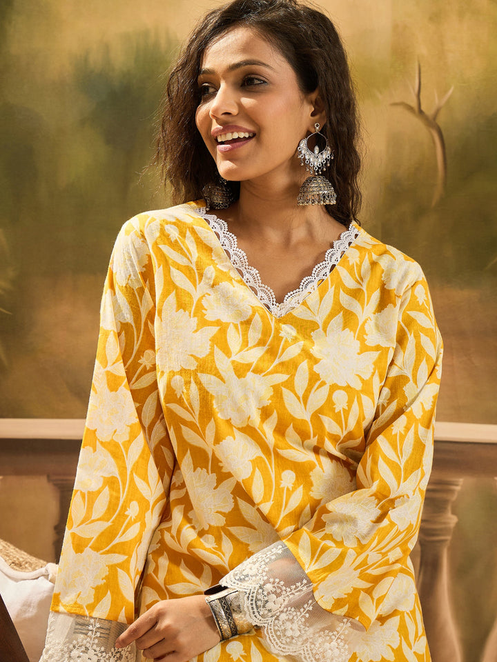 Floral Printed Cotton Straight Kurta