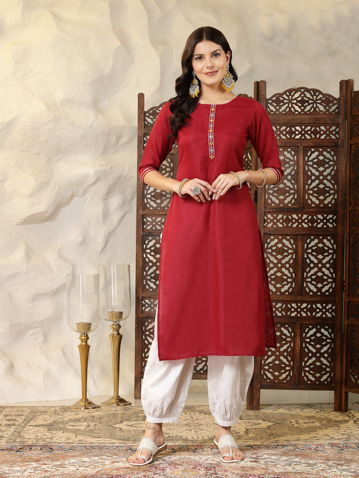 Self Designed Cotton Blend Straight Kurta