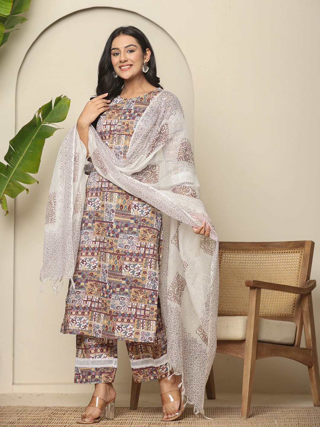 Women's Beige Cotton Beige Cotton Geometric Print Straight Kurta Pant Dupatta Set by Yufta, suitable for wholesale buyers, boutiques, retailers, resellers and bulk fashion orders from Trendphoria