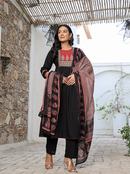 Women's Black Cotton Black Cotton A Line Gathered Or Pleated Kurta Dupatta Set by Yufta, suitable for wholesale buyers, boutiques, retailers, resellers and bulk fashion orders from Trendphoria