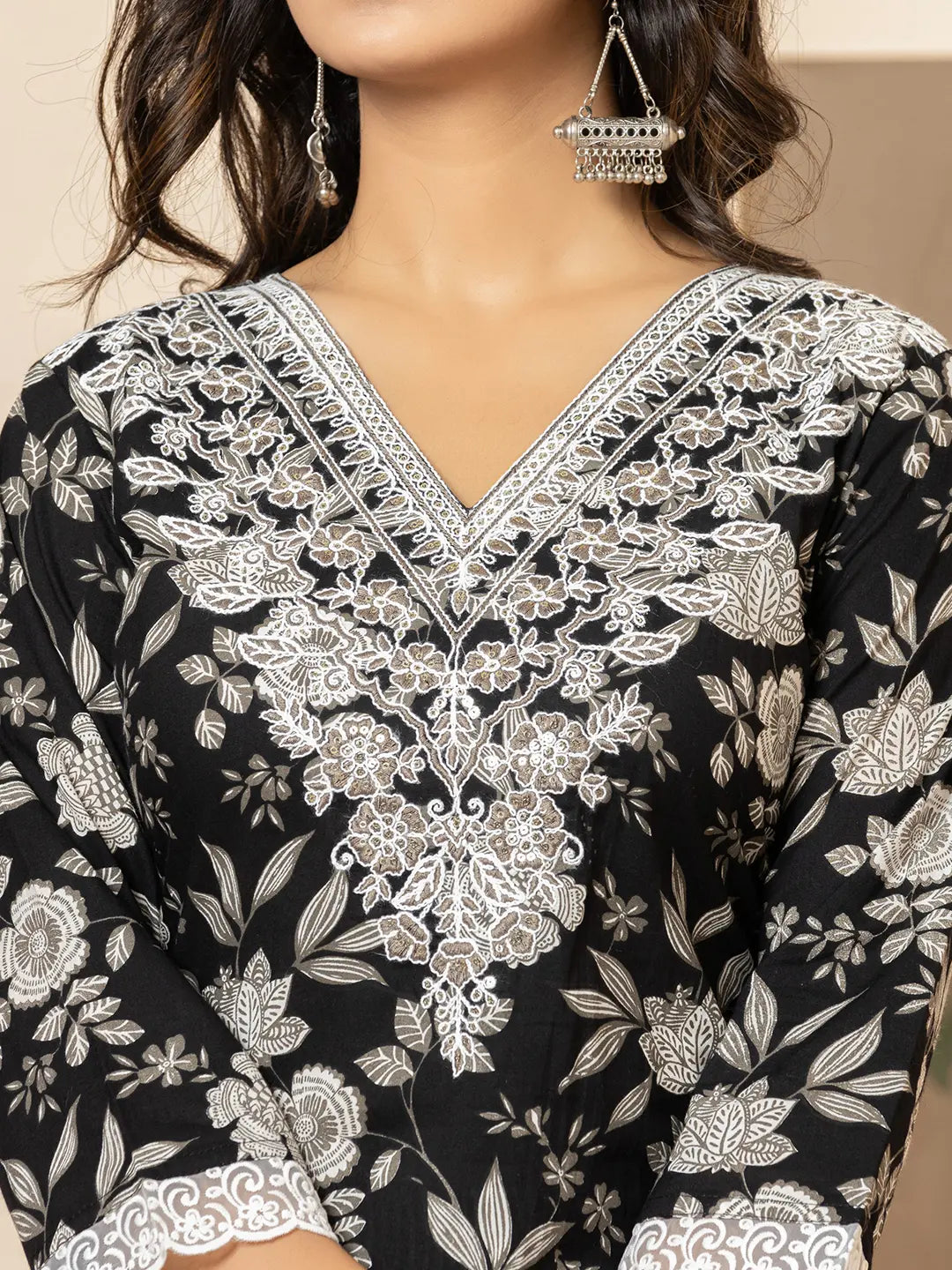 Black Embroidered Kurta Dupatta Set