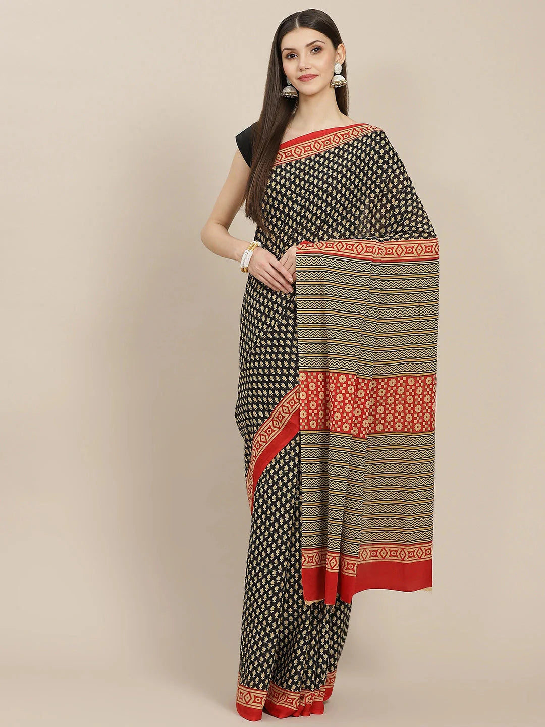 Women's Black Cotton Black Printed Saree by Yufta, suitable for wholesale buyers, boutiques, retailers, resellers and bulk fashion orders from Trendphoria