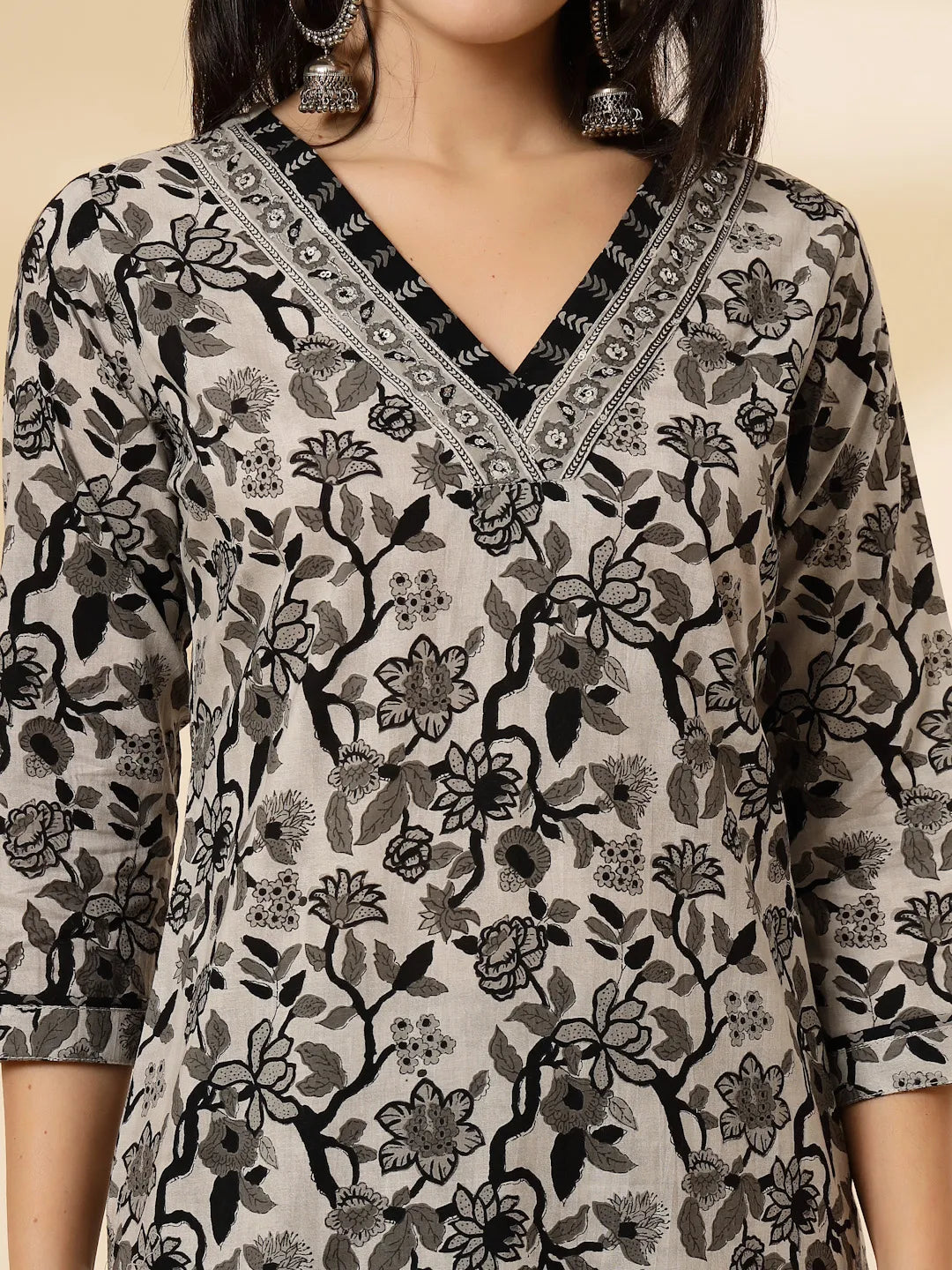 Black Pure Cotton Floral Sequins Work Kurta Dupatta Pant Set