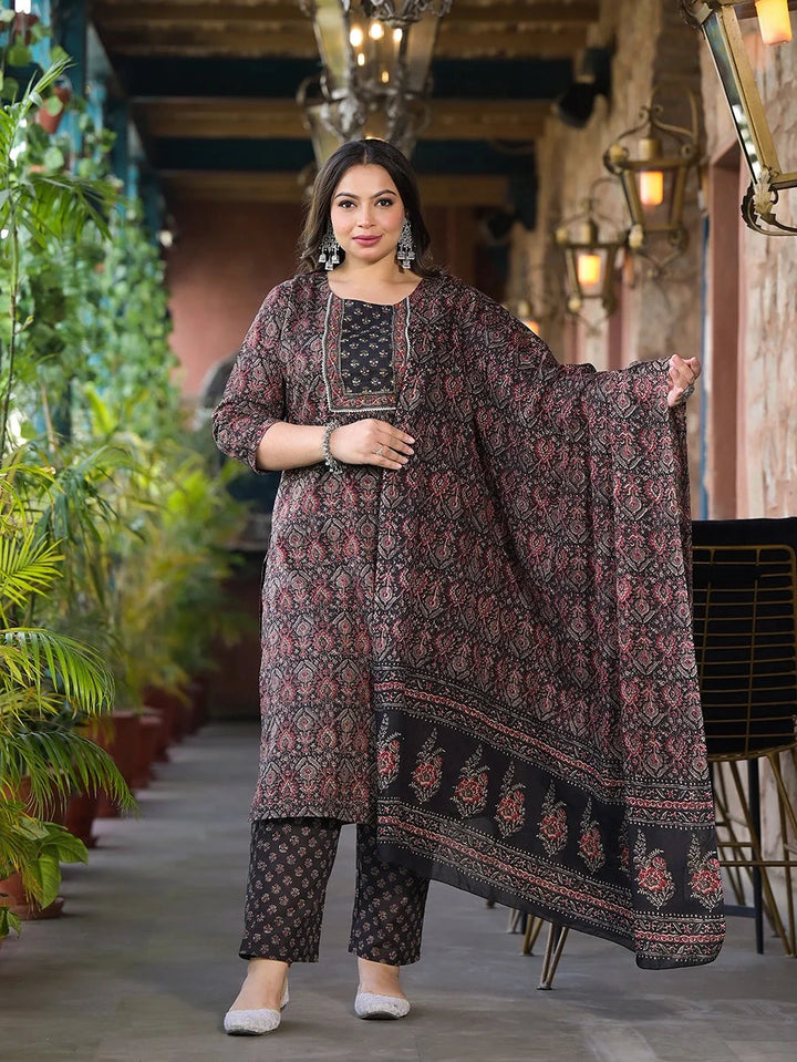 Floral Print Straight Plus size Kurta Trouser And Dupatta Set