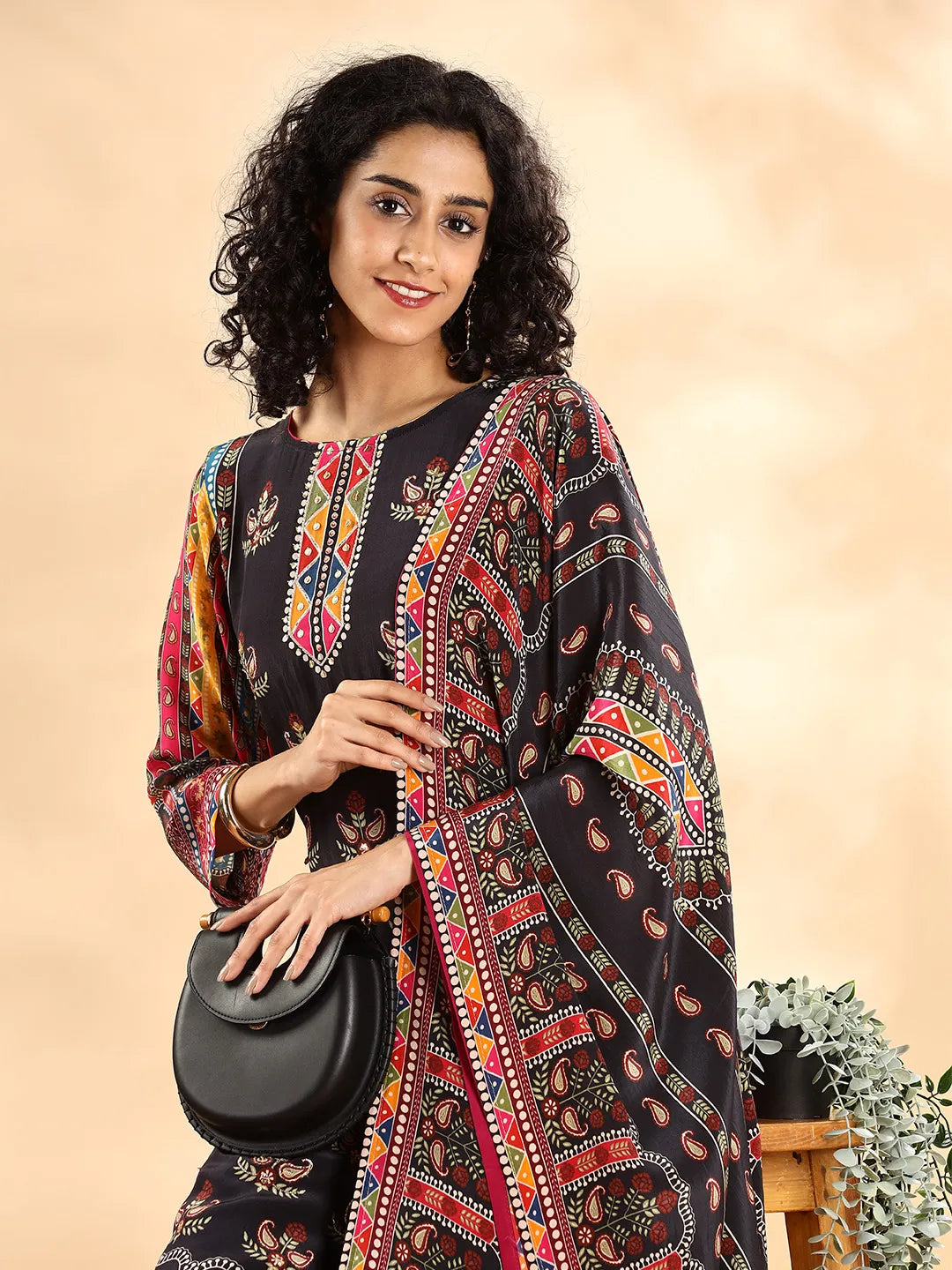 Black Silk Crepe Cut Dana Work Straight Kurta Dupatta Pant Set