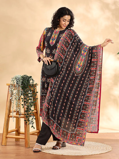 Black Silk Crepe Cut Dana Work Straight Kurta Dupatta Pant Set