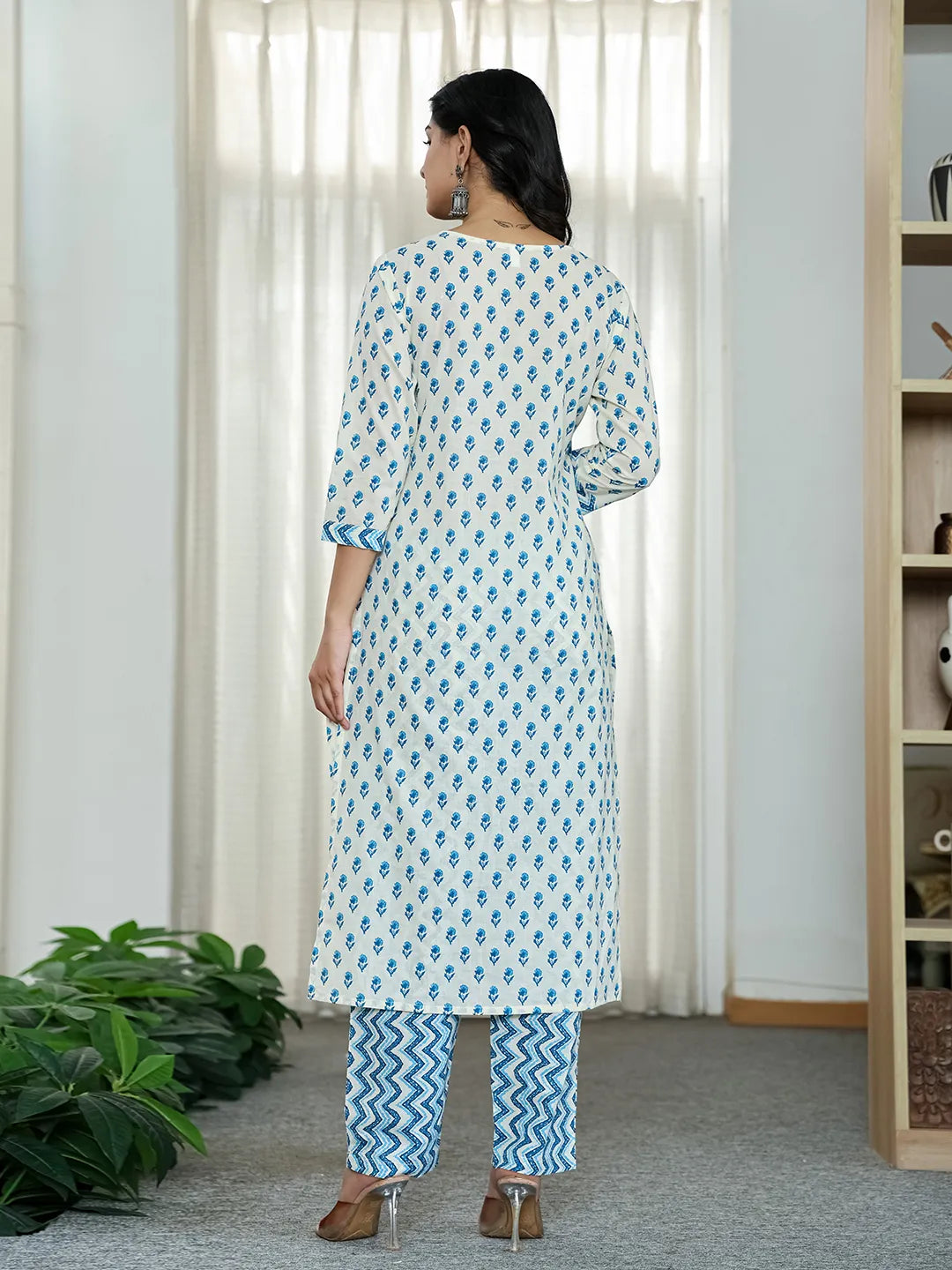 Blue And White Ethnic Motifs Straight Kurta Trouser Dupatta Set