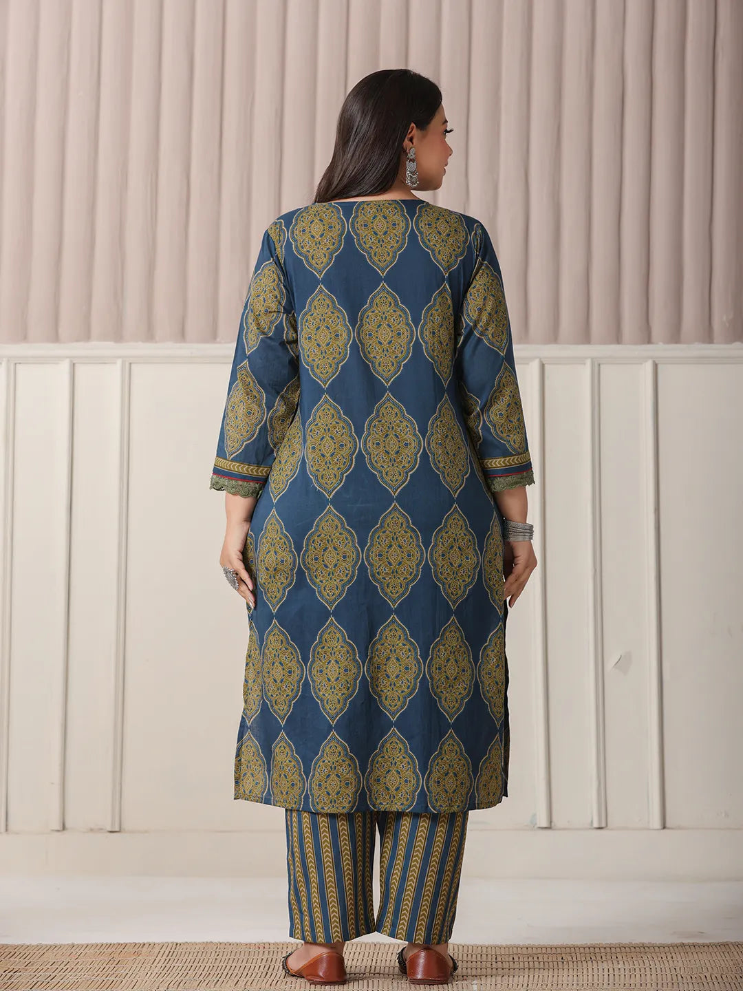 Block Print Cotton Lace Work Plus Size Kurta Set With Pant &amp; Dupatta