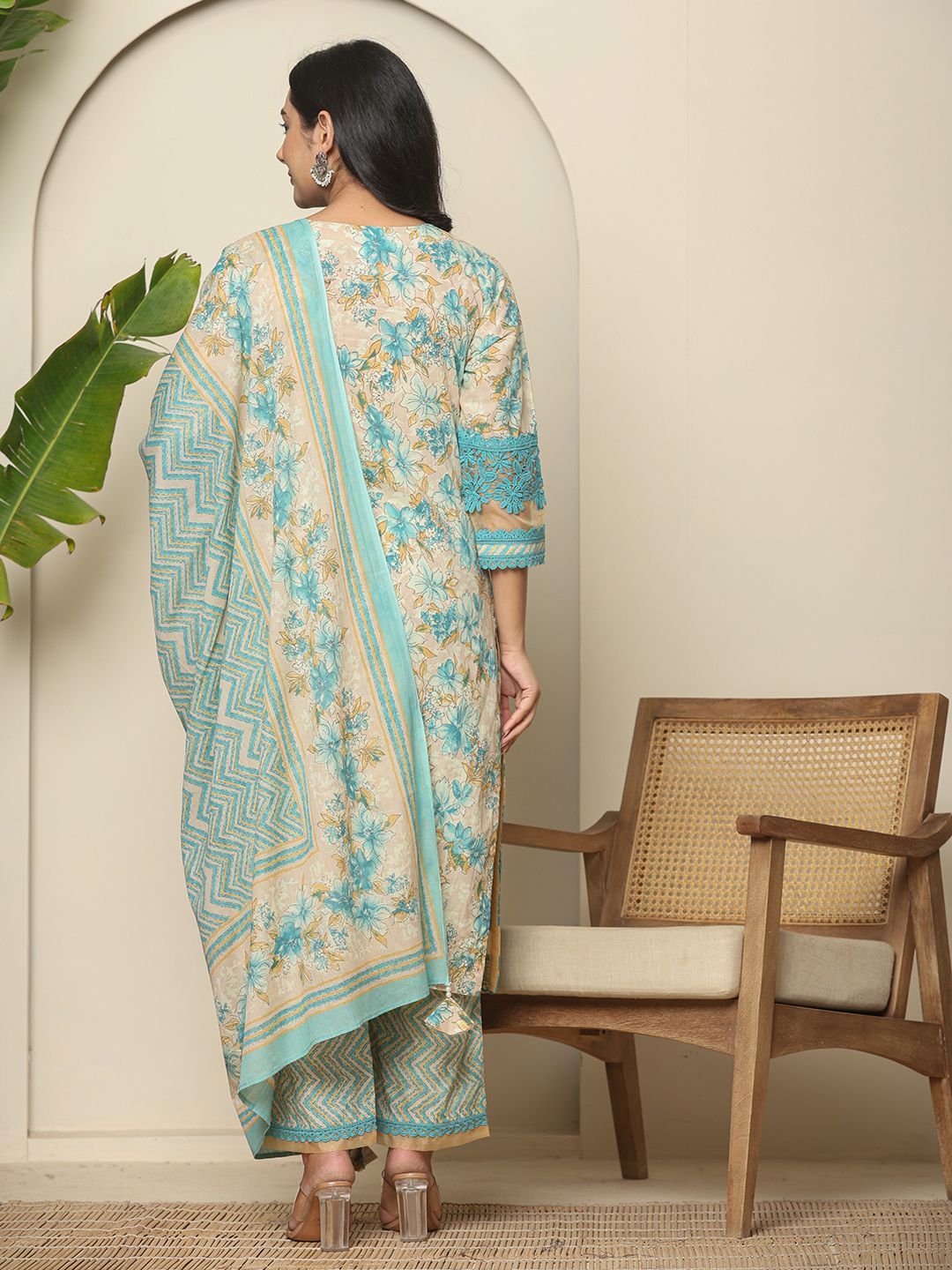 Blue Cotton Floral Kurta Dupatta Set With Lace Detailing