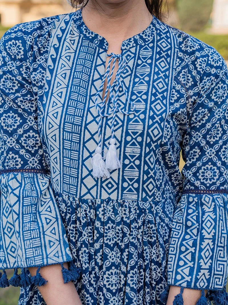 Blue Pure Cotton Ethnic Motifs Less Border Tassels Were Dress