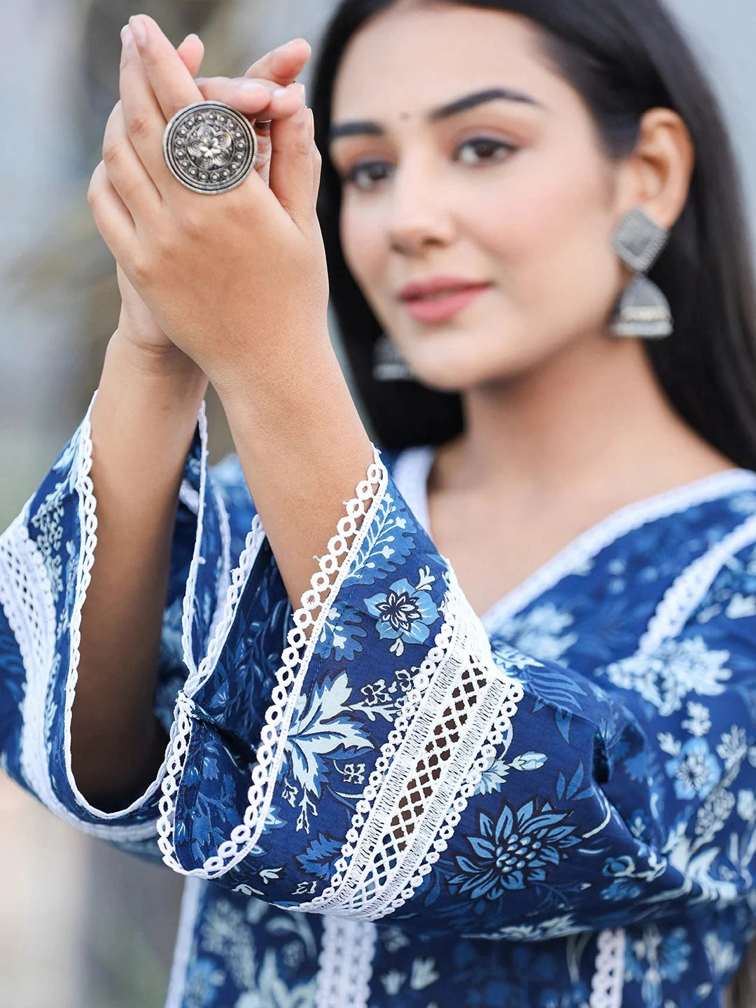 Blue Pure Cotton Kurta Dupatta Set With Thread Work Detailing