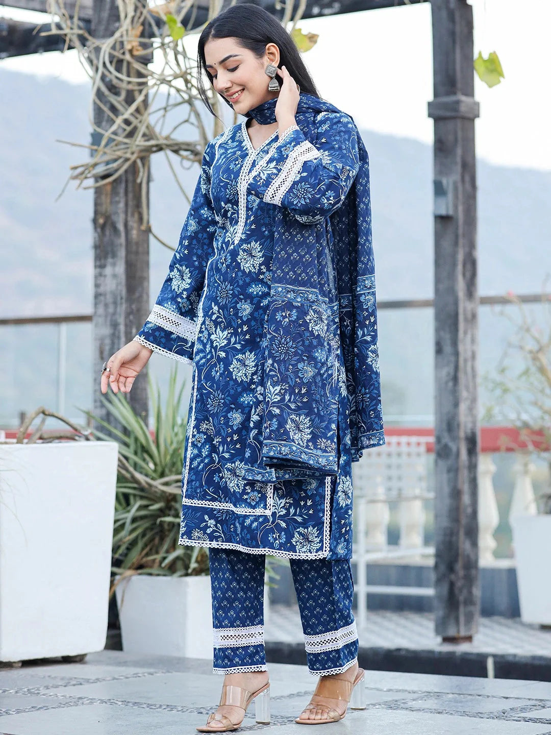 Blue Pure Cotton Kurta Dupatta Set With Thread Work Detailing