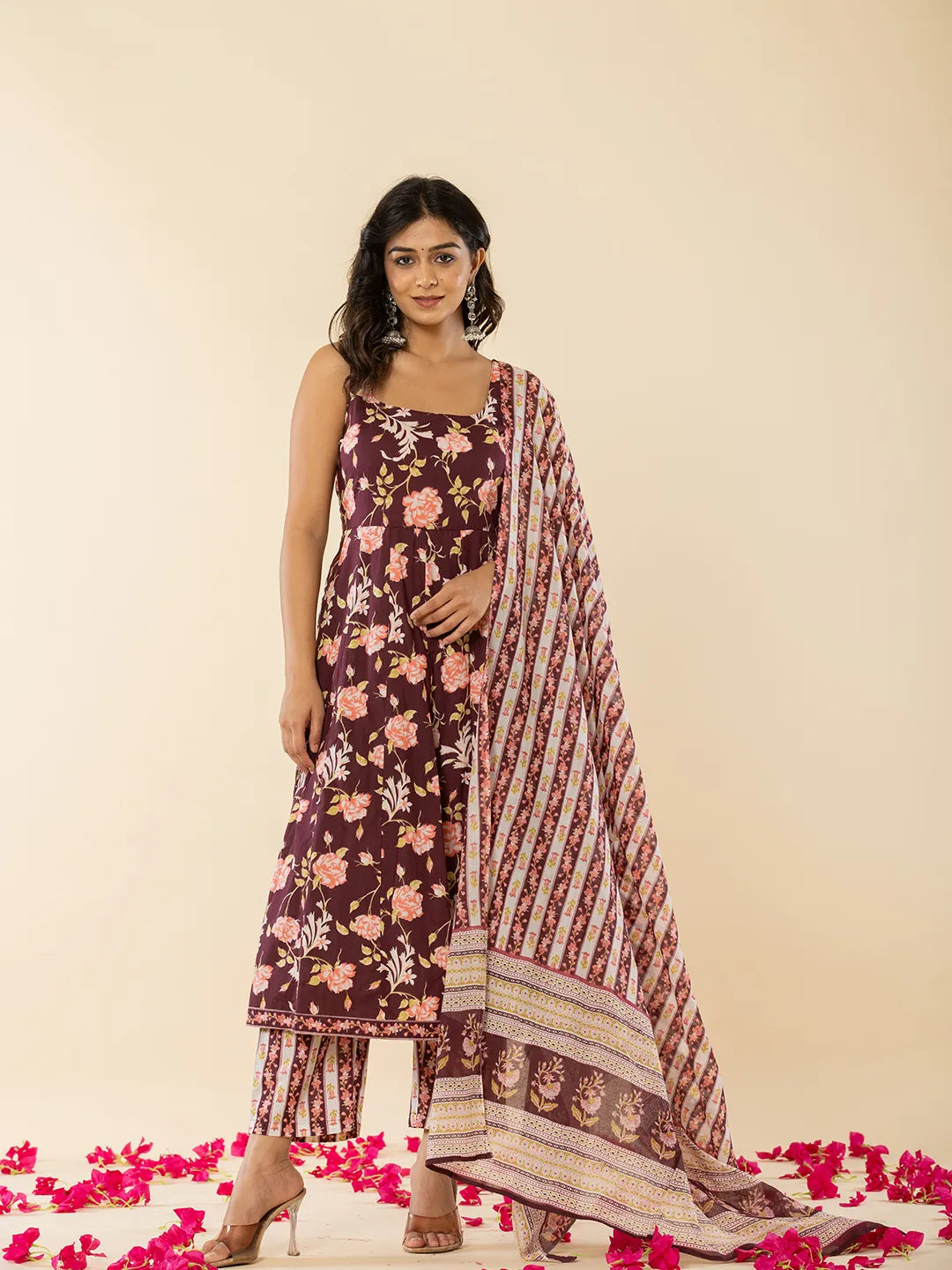 Women's Brown Cotton Brown Sleeveless Cotton Kurta With Dupatta Set by Yufta, suitable for wholesale buyers, boutiques, retailers, resellers and bulk fashion orders from Trendphoria