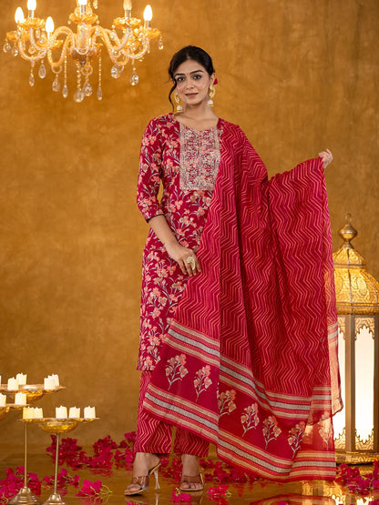 Women's Burgundy Cotton Burgundy Cotton Dori Embroidery Straight Kurta Dupatta Pant Set by Yufta, suitable for wholesale buyers, boutiques, retailers, resellers and bulk fashion orders from Trendphoria