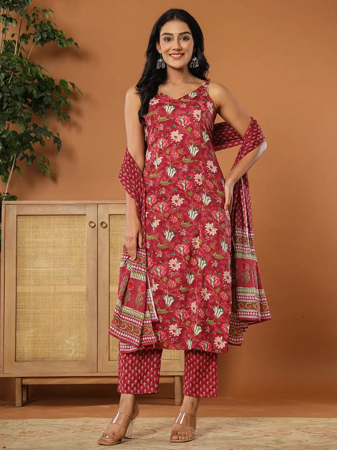 Burgundy Cotton Sleeveless Kurta Dupatta Set