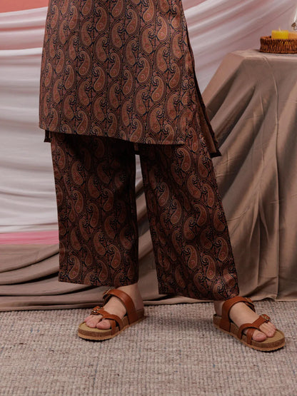 Cotton Black Digital Printed Workwear Co Ord Set With Pintuck Detailing On Sleeves