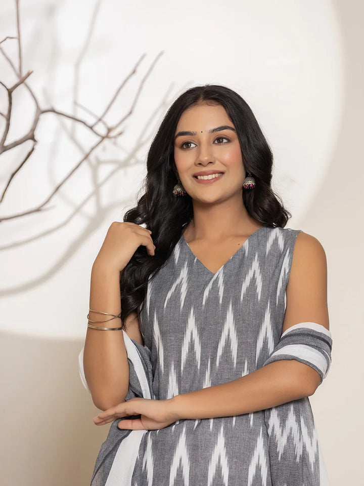 Cotton Grey Ikat Print Kurta Dupatta Set