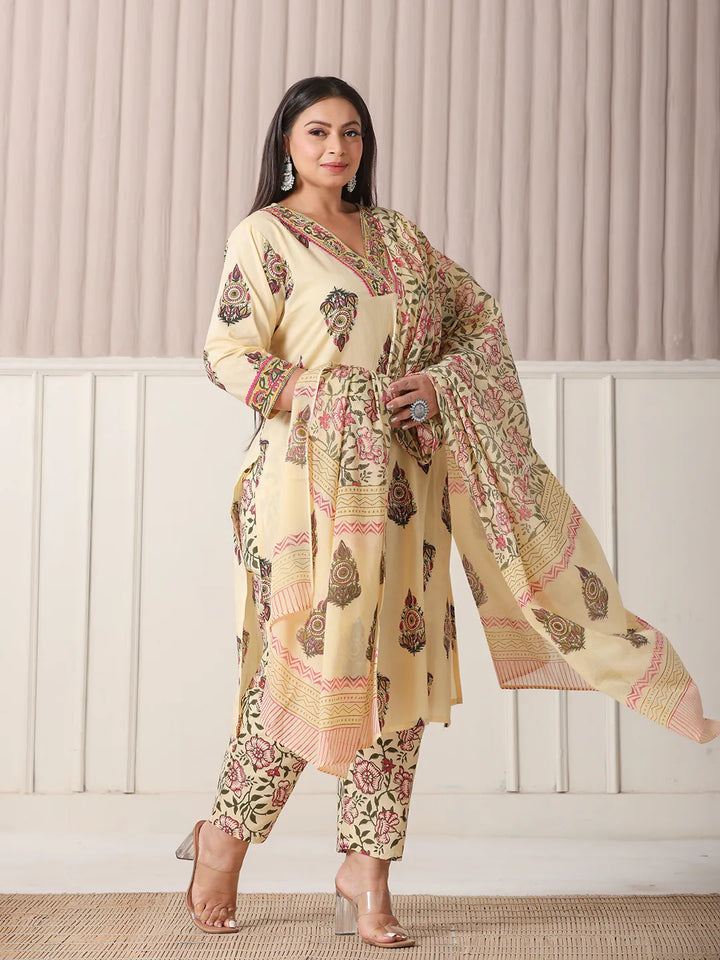 Cream Cotton Cut Dana Work Plus Size Kurta Set With Pant &amp; Dupatta