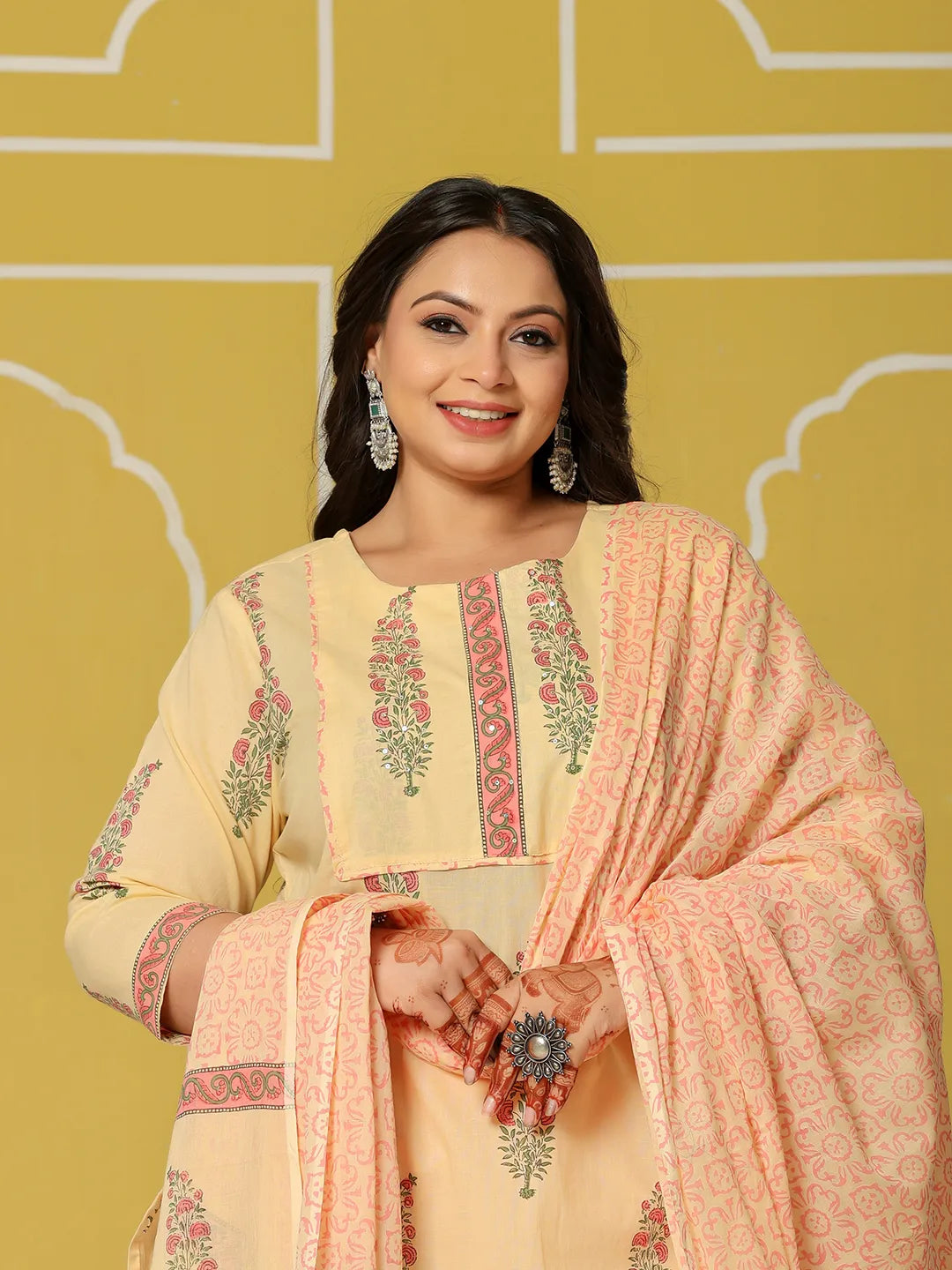 Cream Cotton Straight Plus Size Kurta Set