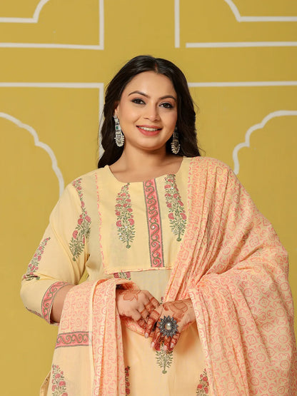 Cream Cotton Straight Plus Size Kurta Set