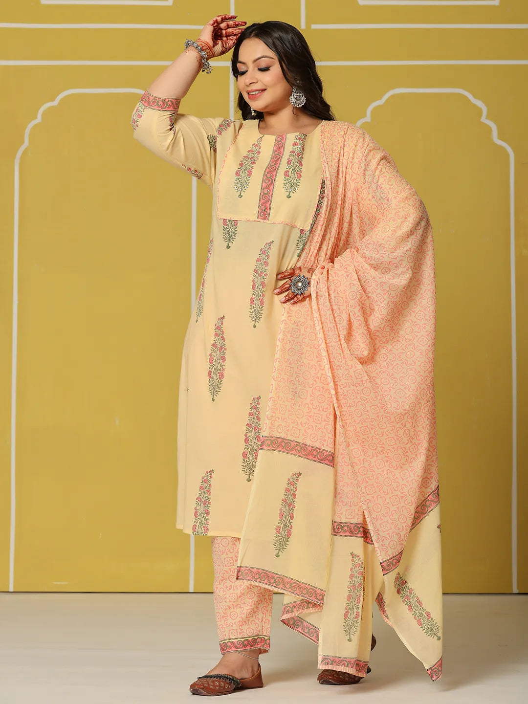 Cream Cotton Straight Plus Size Kurta Set
