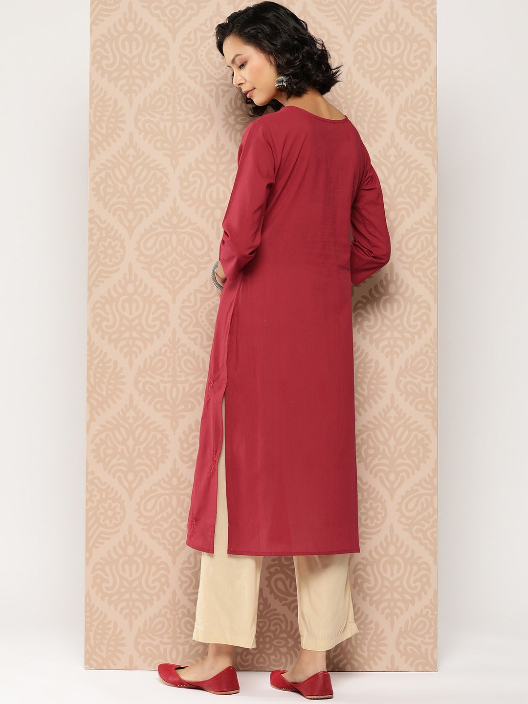 Floral Embroidered Chikankari Cotton Kurta