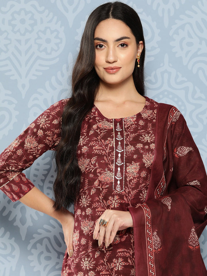 Floral Printed Regular Gotta Patti Pure Cotton Kurta With Trousers &amp; Dupatta