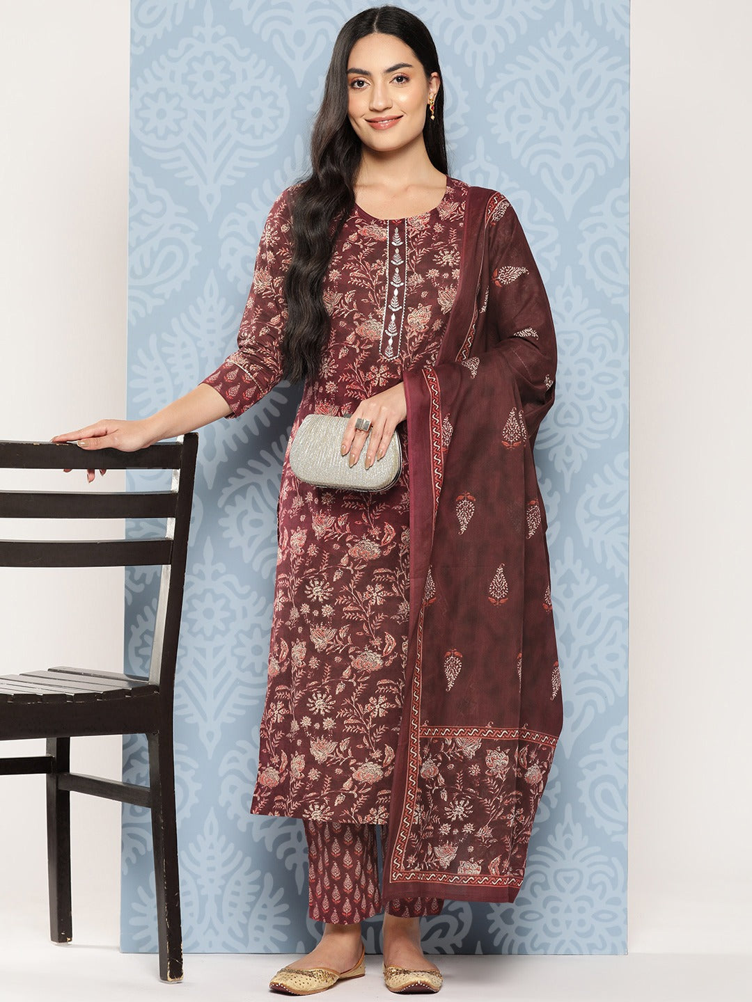Floral Printed Regular Gotta Patti Pure Cotton Kurta With Trousers & Dupatta