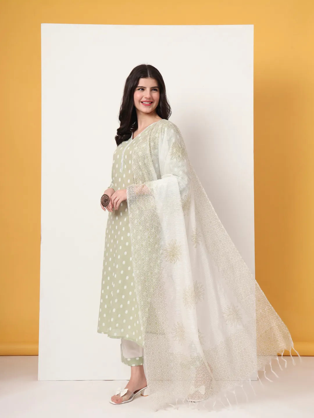 Green And White Cotton Straight Kurta Dupatta Set