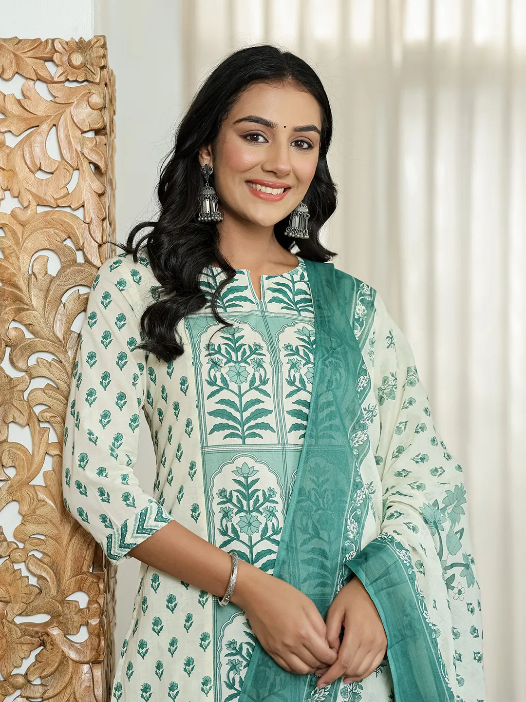 Green And White Ethnic Motifs Straight Kurta Trouser Dupatta Set