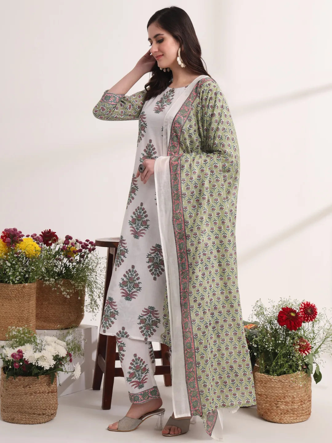 Green And White Hand Embroidery Cotton Kurta Dupatta Set
