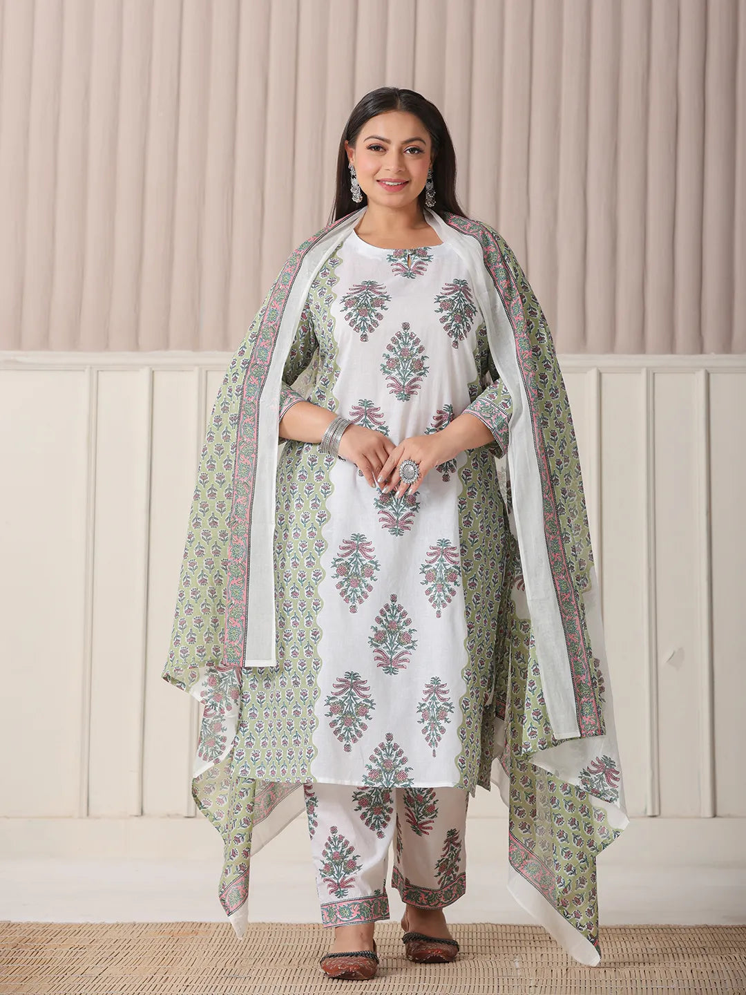 Green And White Hand Embroidery Cotton Plus Size Kurta Dupatta Set