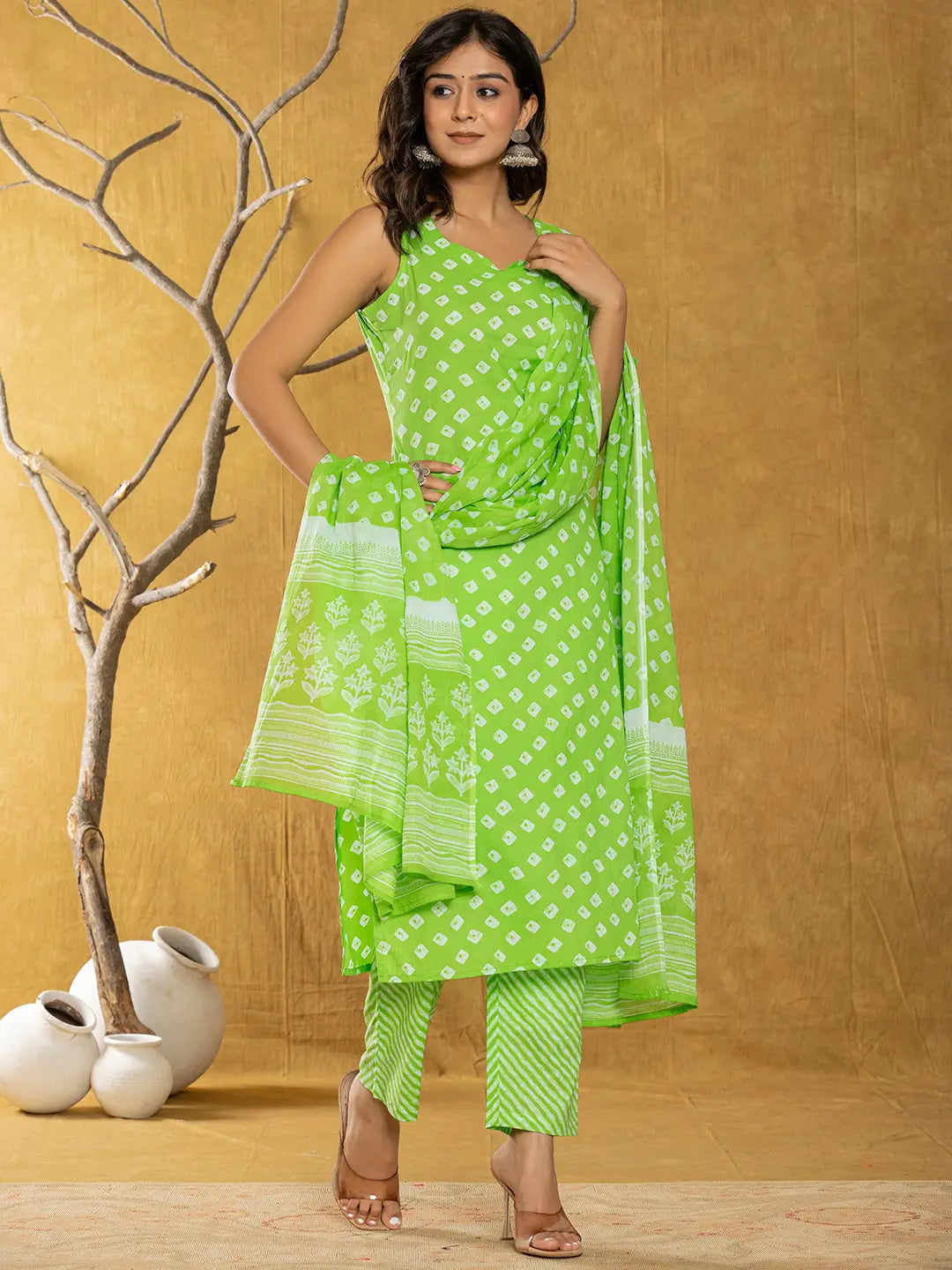 Green Bandhani Cotton Straight Kurta Trouser & Dupatta Set
