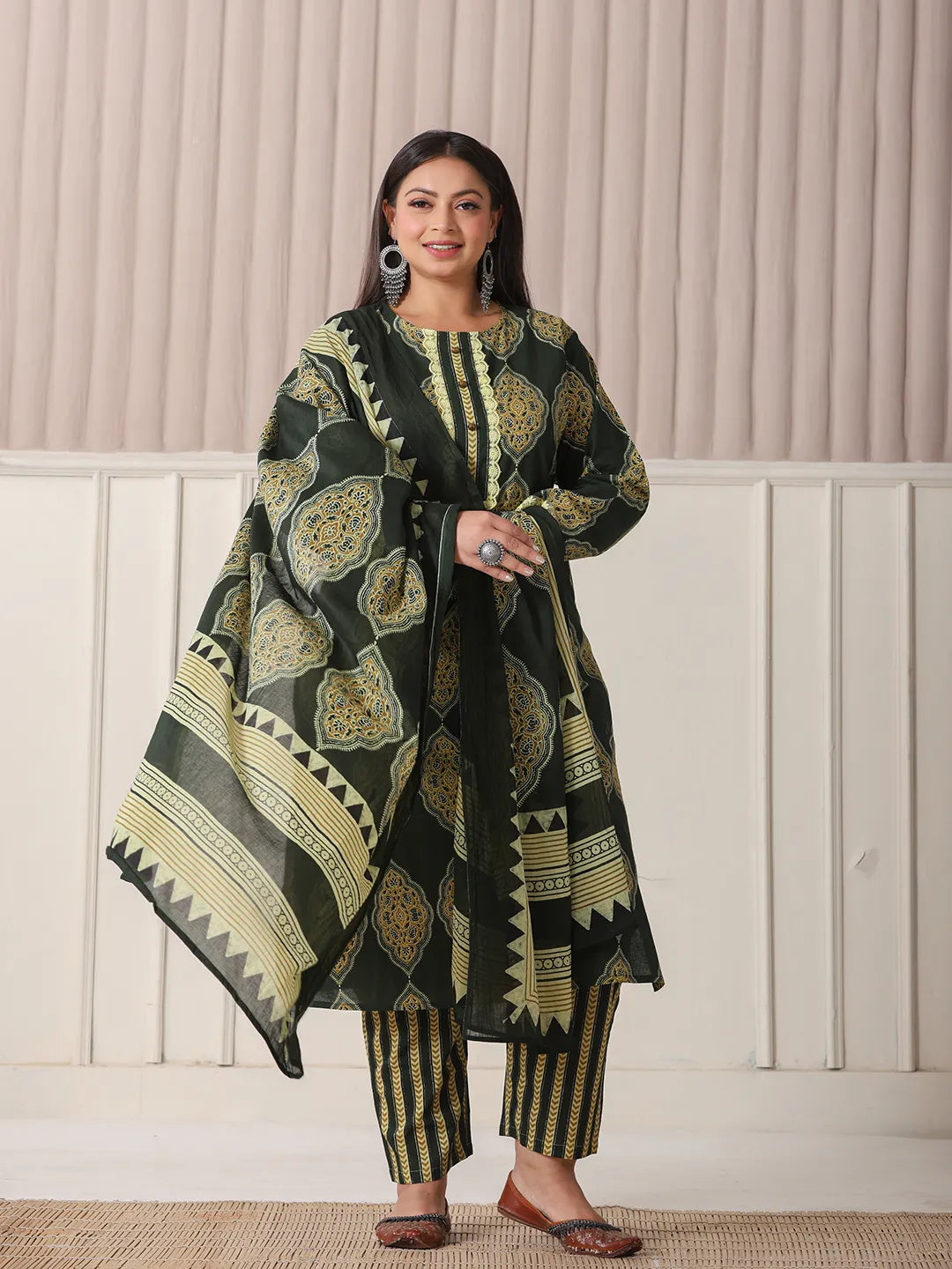 Green Block Print Cotton Lace Work Plus Size Kurta Set With Pant &amp; Dupatta