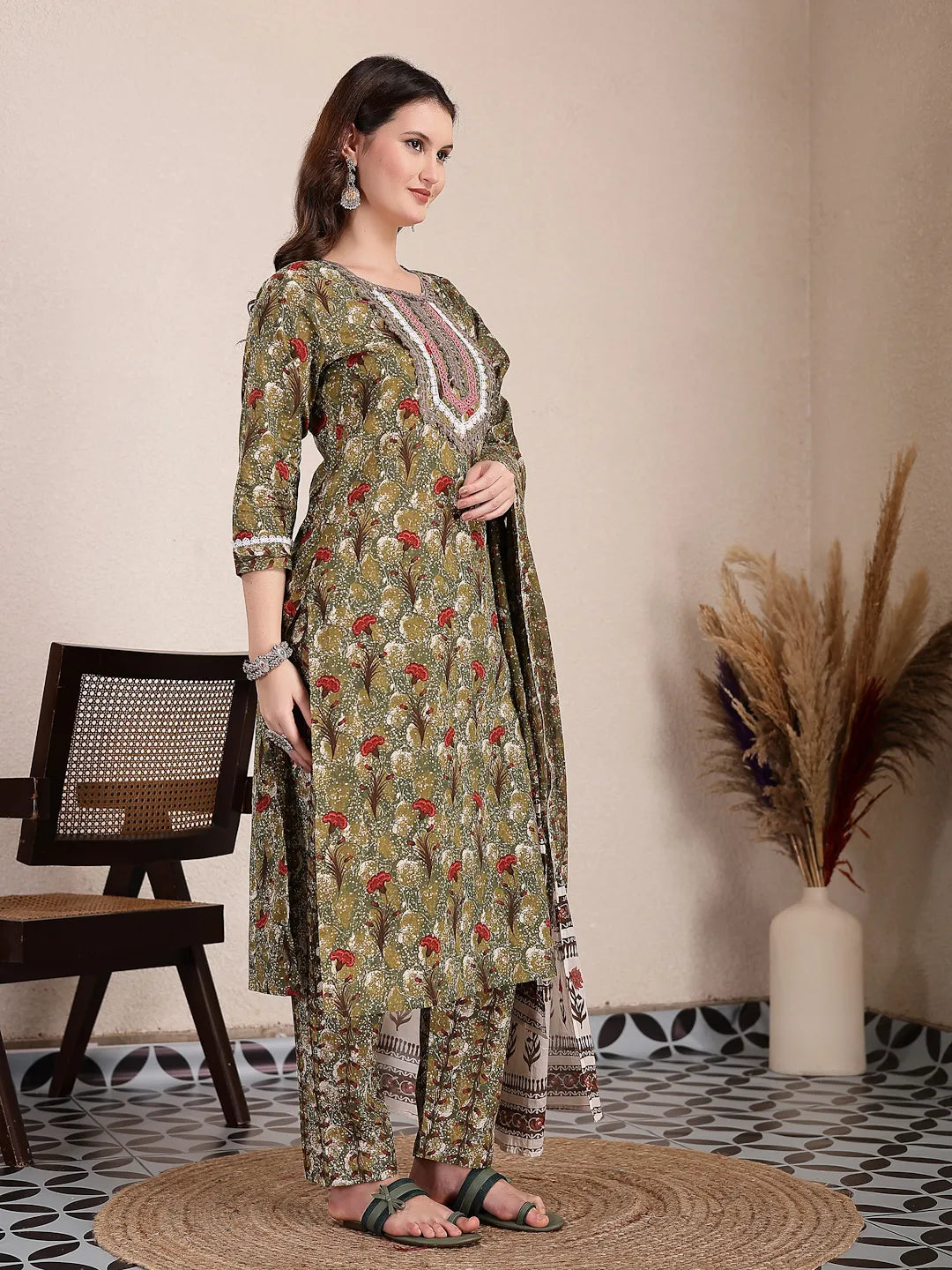 Green Cotton Lace Work On Yoke Straight Kurta Dupatta Pant Set