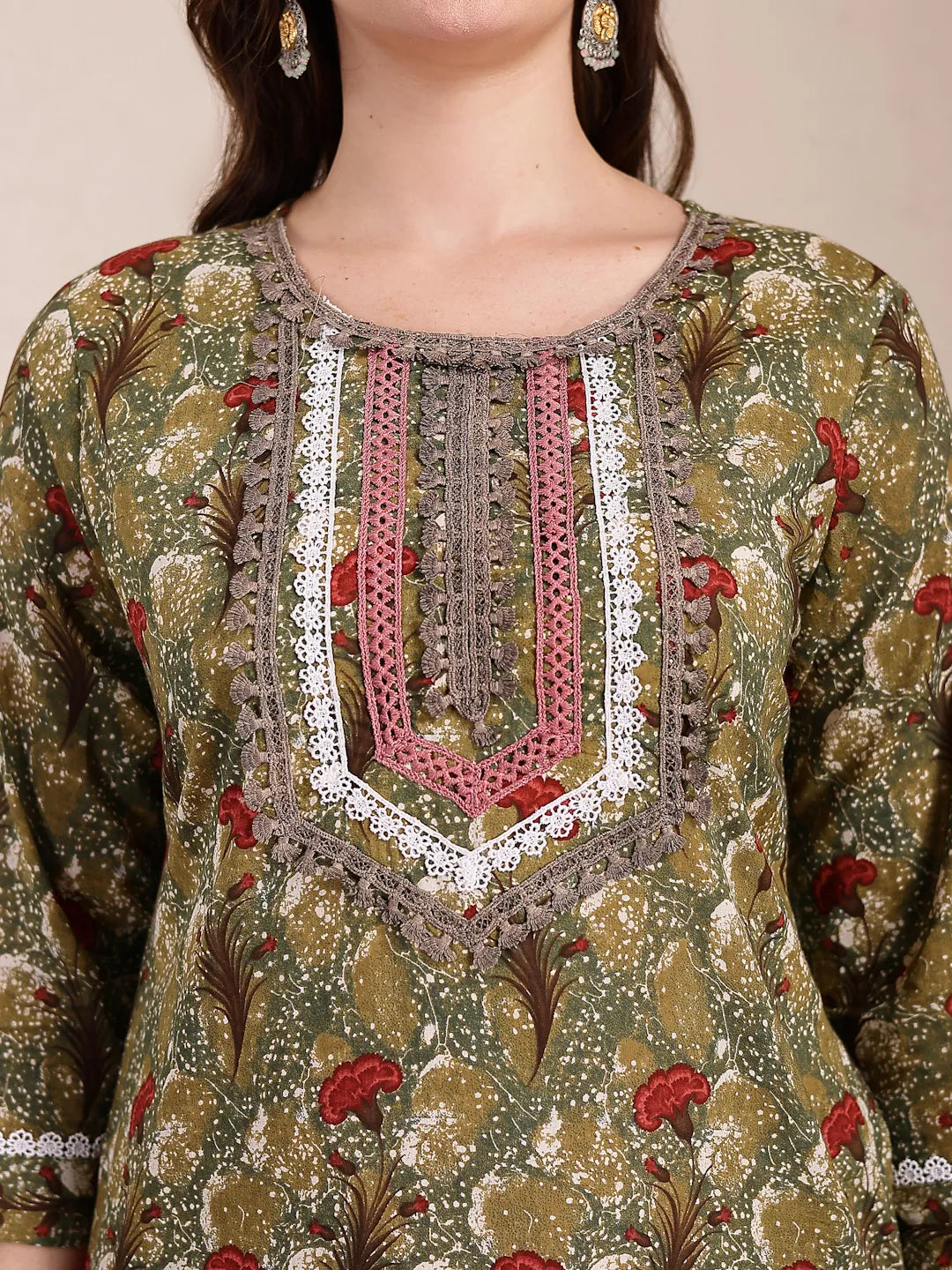 Green Cotton Lace Work On Yoke Straight Kurta Dupatta Pant Set