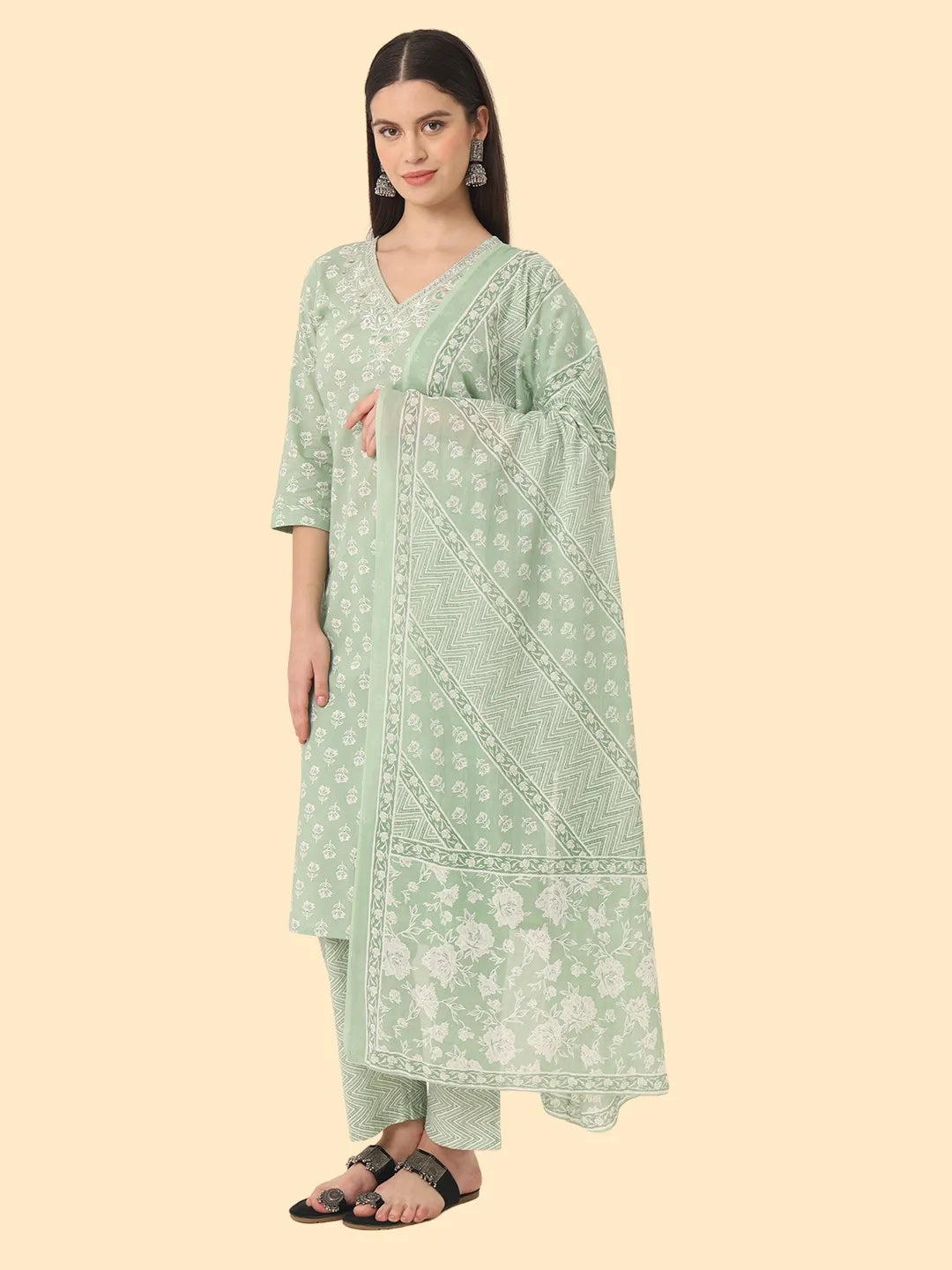 Green Ethnic Motifs Embroidered Regular Chikankari Pure Cotton Kurta With Trousers &amp; With Dupatta