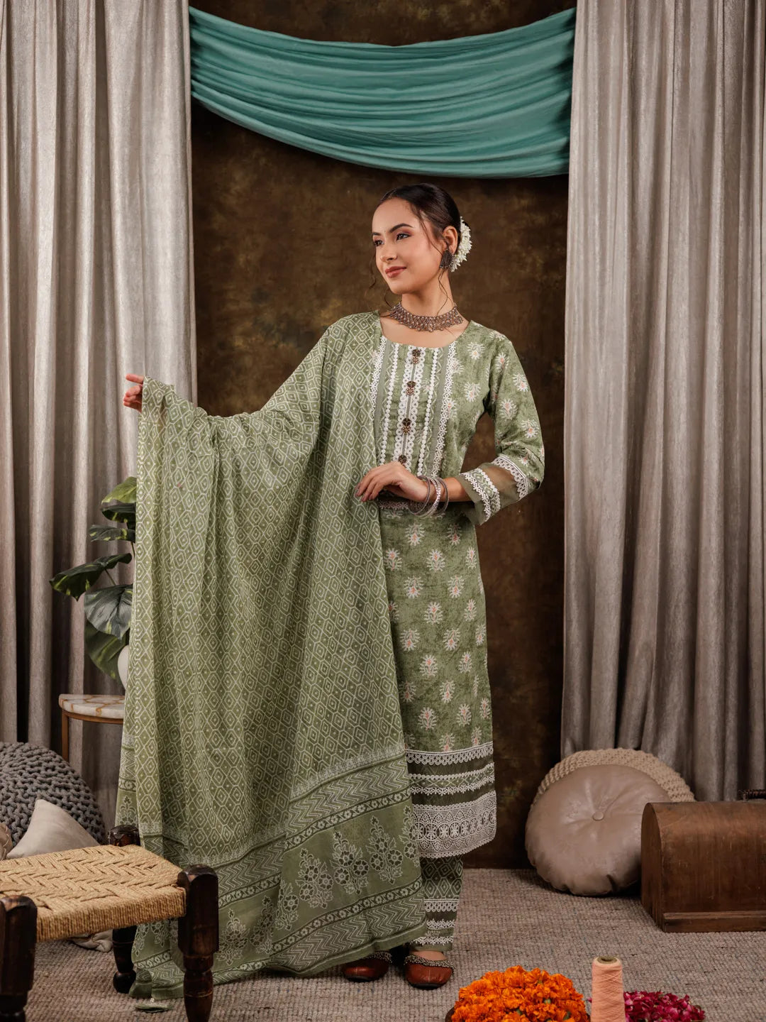 Women&