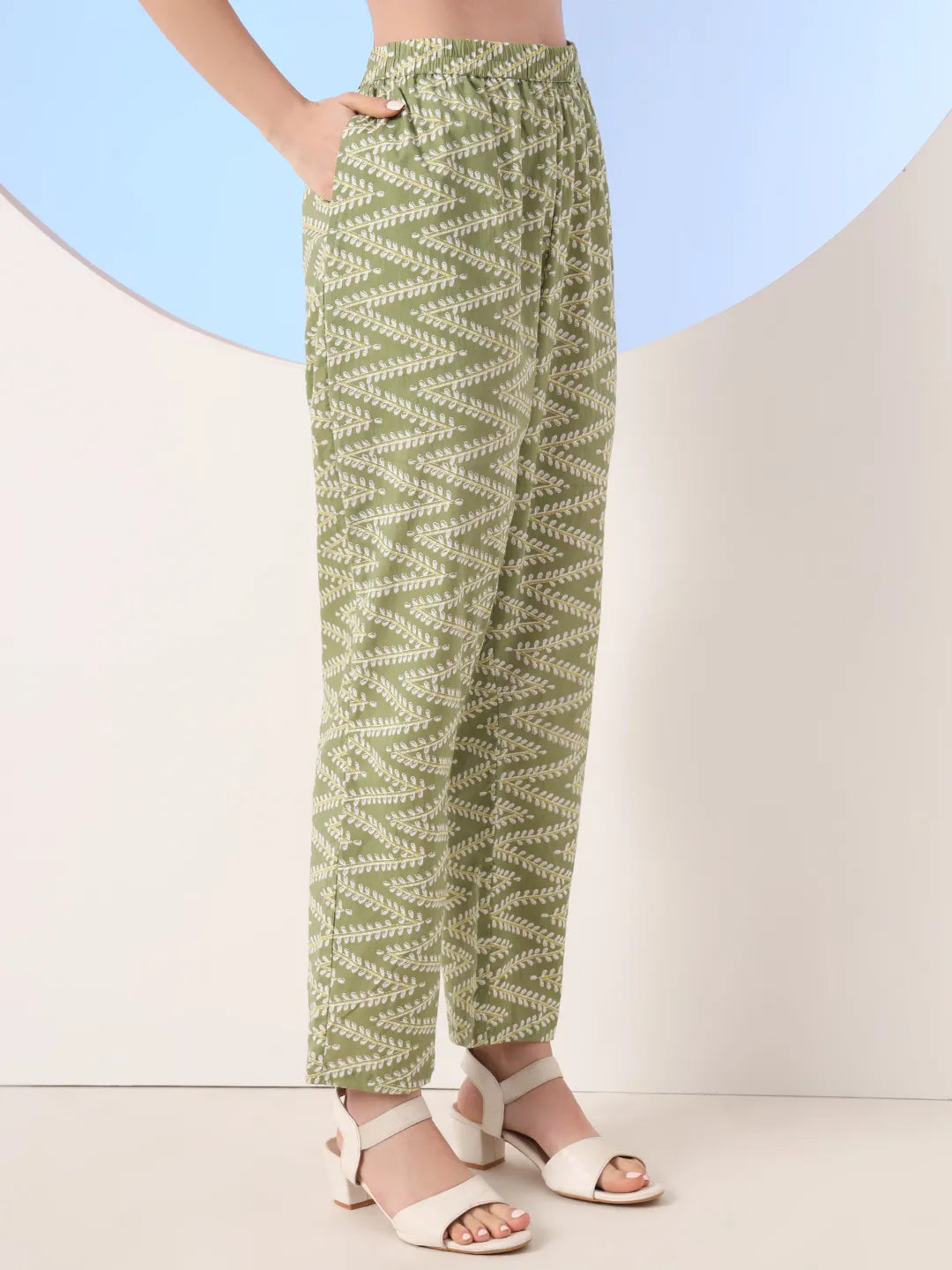 Green Floral Print Straight Zari Work Kurta And Trouser With Dupatta Set