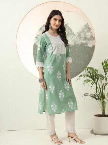 Green Floral Printed Straight Kurta Trouser Dupatta Set