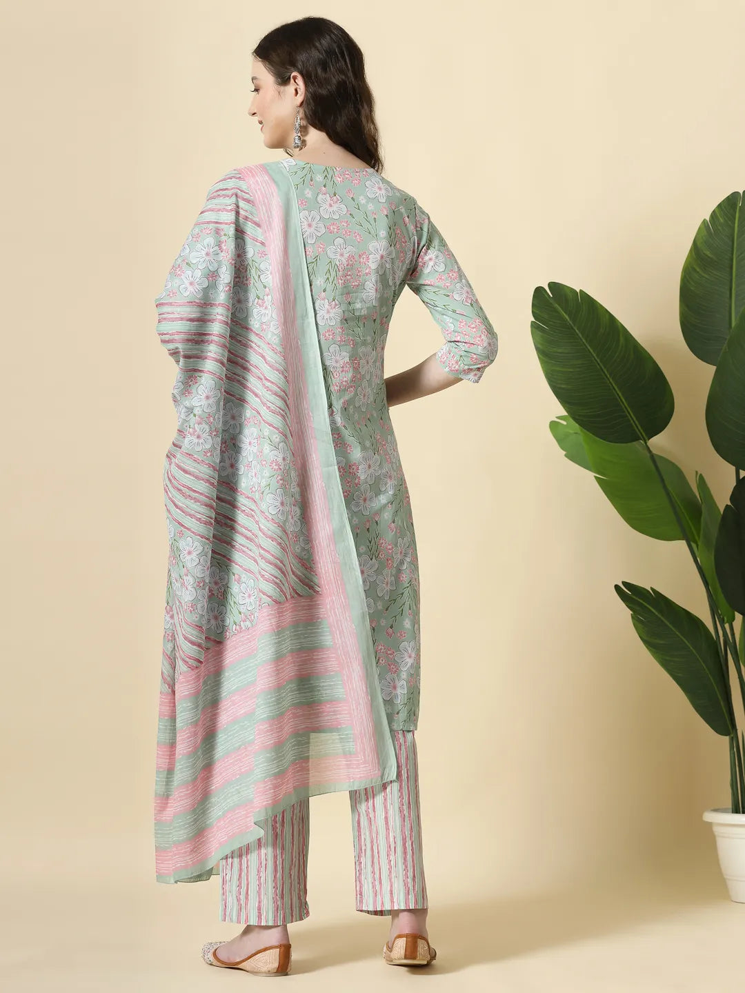 Green Pure Cotton Floral Print Thread Work Kurta Set With Pant & Dupatta