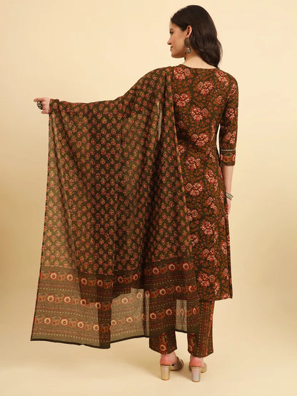 Green Pure Cotton Floral Sequins Work Kurta Set With Dupatta