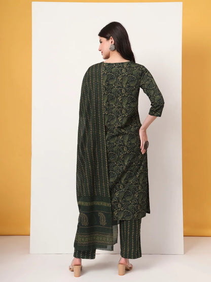 Green Pure Cotton Paisley Print Kurta Dupatta Pant Set