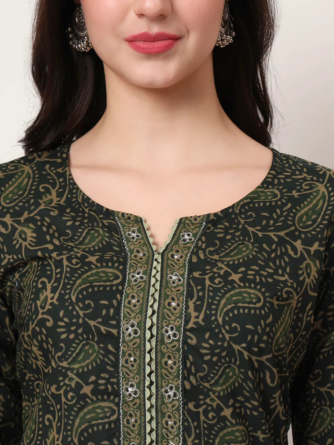 Green Pure Cotton Paisley Print Kurta Dupatta Pant Set